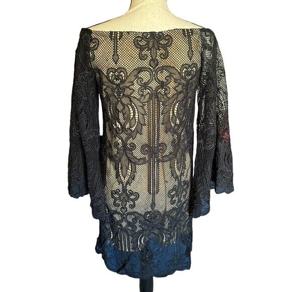 Olivaceous Black Lace Overlay Dress Size Large Scallop Hems Flare 3/4 Sleeves - Picture 3 of 9